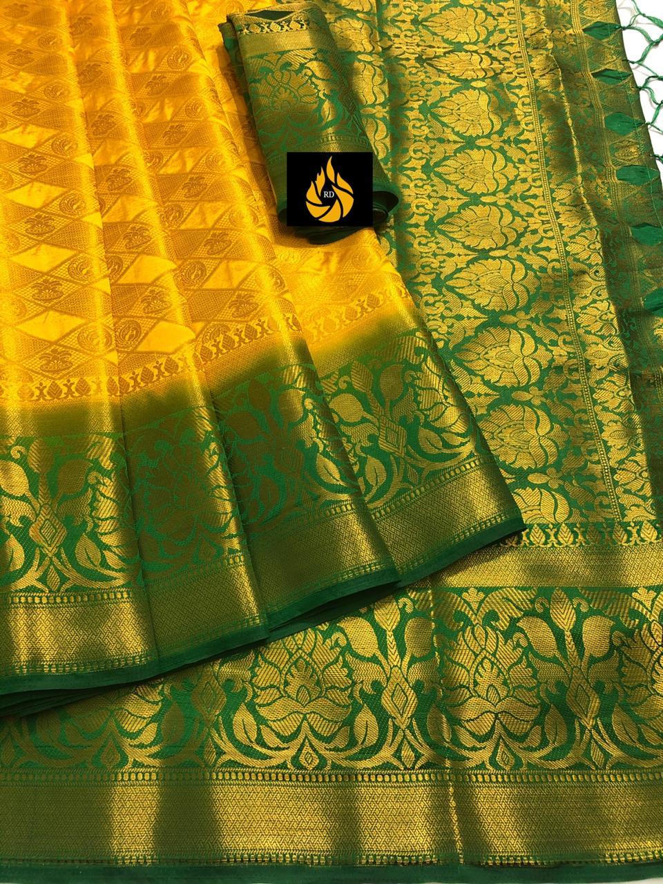 Eralook Present  Rich pallu saree for women