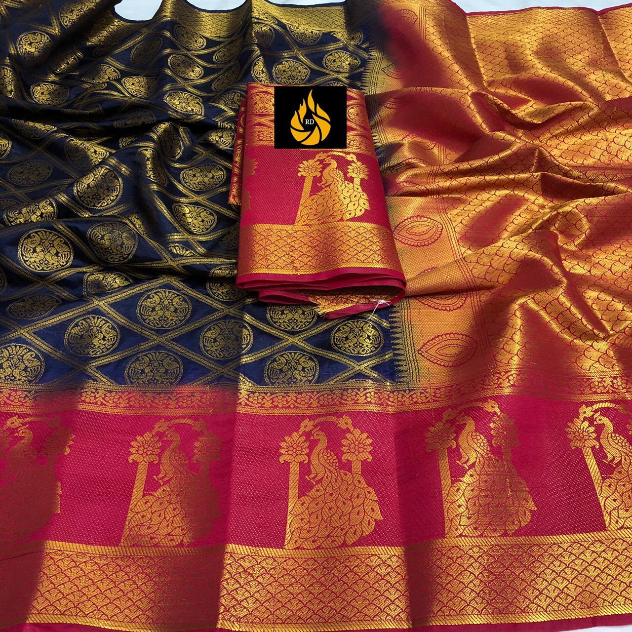 Indiansaari Present  Rich pallu saree for women